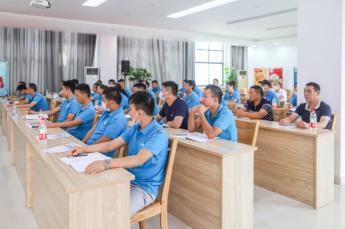 安徽新涛光电五星班组培训.png 安徽新涛光电五星班组培训.png