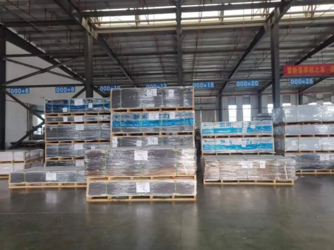 新涛亚克力板材仓储